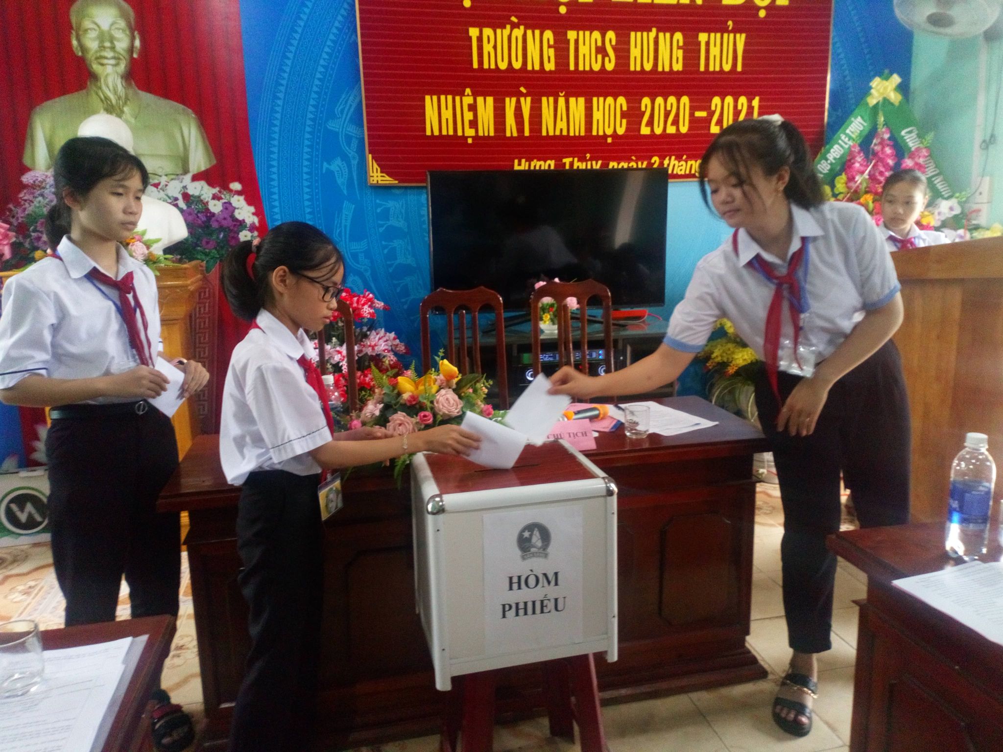 Bầu cử Ban chỉ huy liên đội nhiệm kỳ năm học 2020-2021 2.10.20.jpg