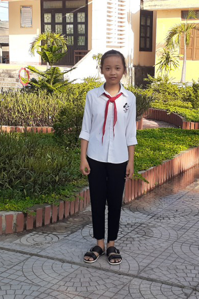 YẾN TRANG 7B.jpg